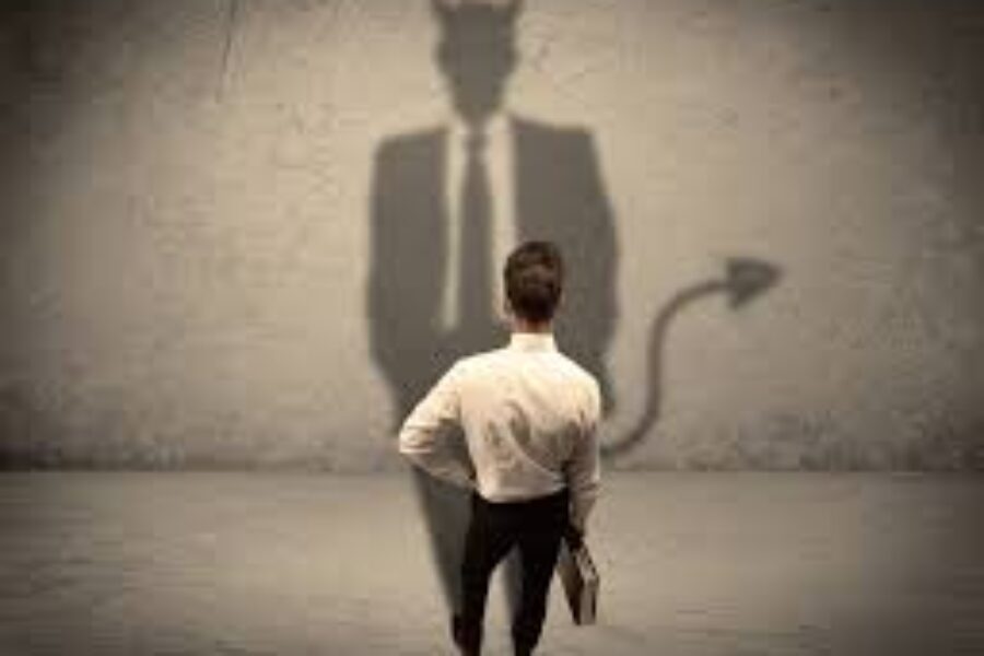 Who or what is the Shadow and how can you get rid of it? (2/3)